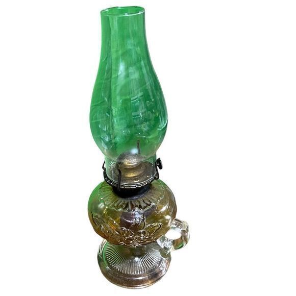 Vintage 14" Glass Table Kerosene Oil Lamp Floral Design Home Decor - Picture 3 of 6